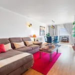 Penthouse Sea View By Holidays * Αλμπουφέιρα