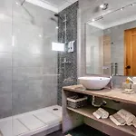 Penthouse Sea View By Holidays *