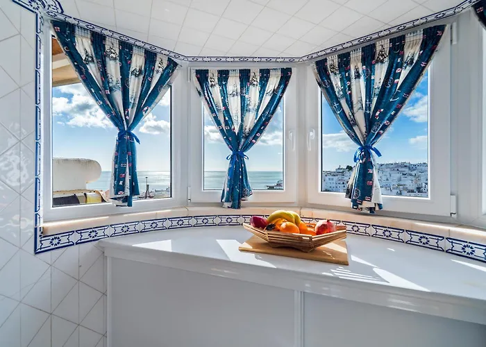 Penthouse Sea View By Holidays *